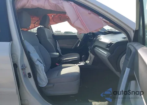 2015 Subaru Forester 2.5I Premium из США, поврежденный, VIN JF2SJADC1FH404517